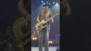 Loud and Heavy download