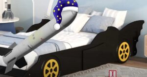 The missile is eepy download