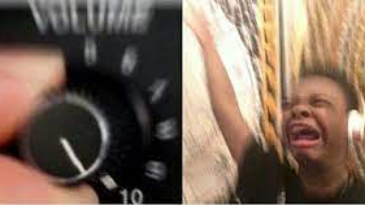 Loud meme sound